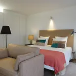 Alma Moura Residences Apartament