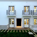 Alma Moura Residences شقة *