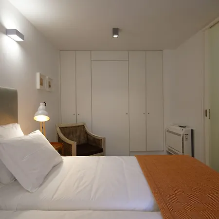 Apartment Alma Moura Residences Lissabon