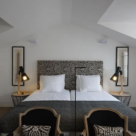 Alma Moura Residences *