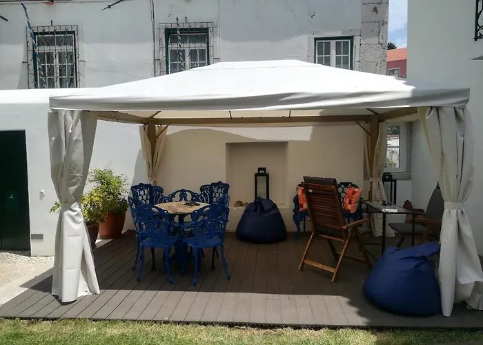 アルマ モウラ レジデンシズ